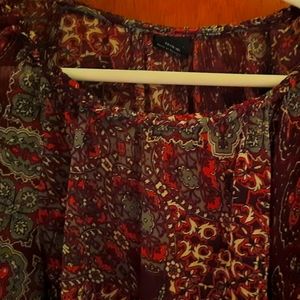 Scoop neck paisley tunic